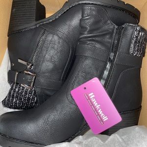 Hawkwell Women's Zipper Chunky Heel Ankle Booties - size